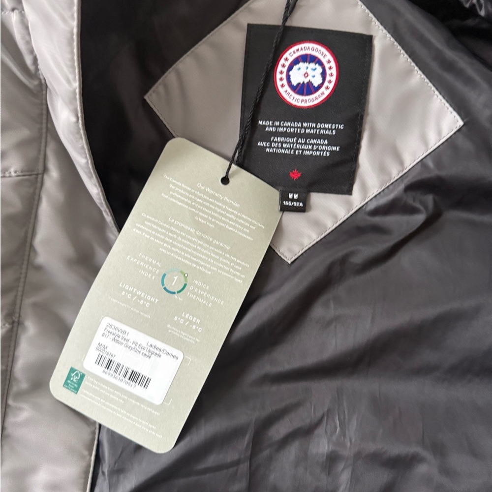 Canada Goose Light Grey canvas Puffer Vest with black Logo Patch - Picture 5 of 10